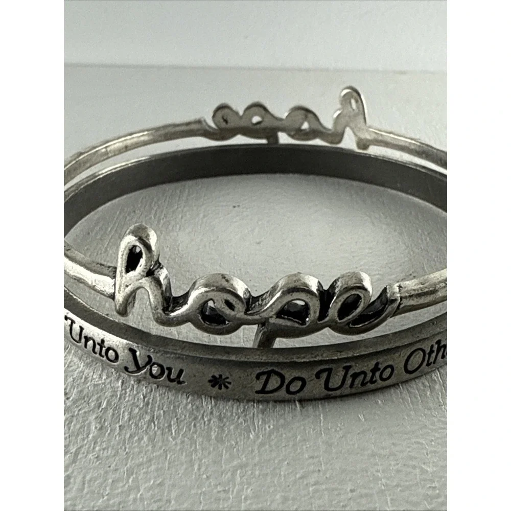 Do Unto Other As You Would Have Them Do Unto You Bracelet Silver Tone‎ Clamper.